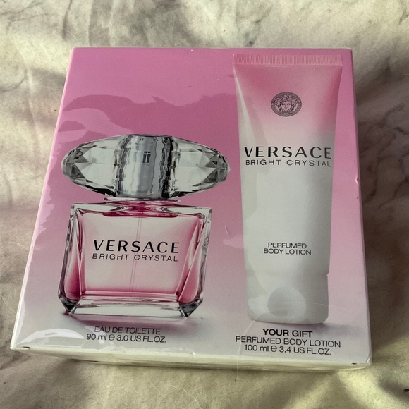 Versace Bright Crystal Travel Set - Picture 1 of 4